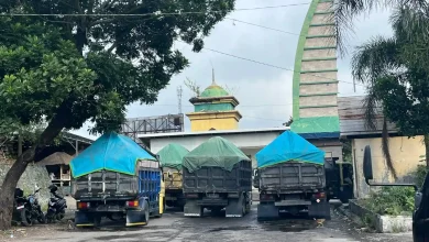 Truk Pasir Jalur Mataram - Lombok Timur