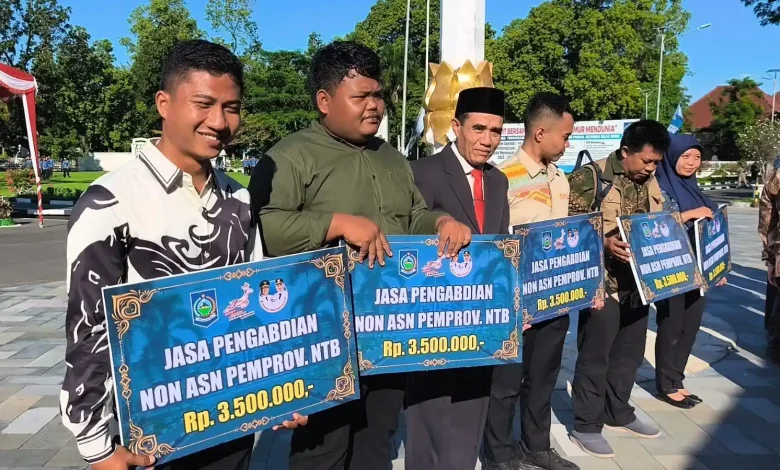 Pemprov NTB Mulai Cairkan Tali Asih 394 Mantan Honorer