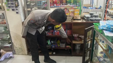 Olah TKP Dugaan Pembobolan Toko Kelontong di KSB