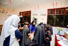 1000 Guru Lombok Gelar “Teaching and Giving” di SDN 3 Batulayar