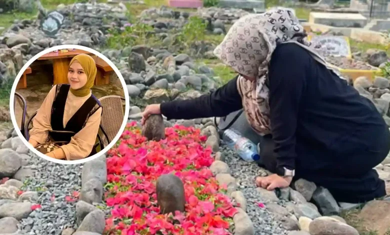 Momen saat ibu NDR mendatangi makam anaknya, Minggu, 14 Juni 2026.