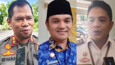 Kolase foto Kepala Satpol PP Irwan Rahadi (kiri), Kepala Dinas Pariwisata Cahya Samudra (tengah) dan Kepala Dinas Perhubungan Zulkarwin (kanan), masuk bursa Dukcapil Kota Mataram.