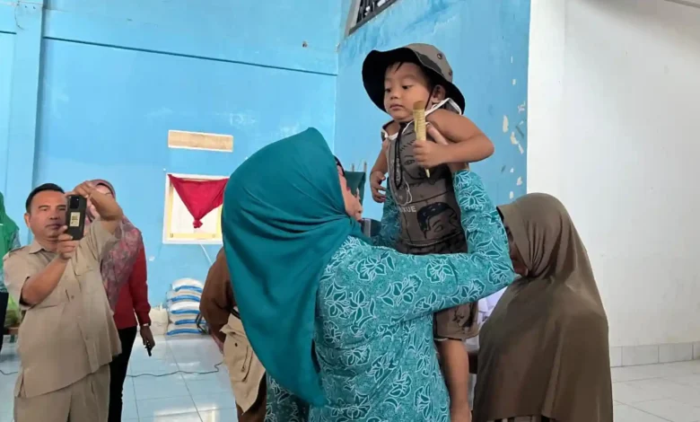 Ketua TP-PKK NTB, Hj. Sinta Agathia, saat berkunjung ke Lombok Timur, untuk bersinergi mewujudkan model Desa Berdaya di Sakra, Senin, 15 Juni 2026.