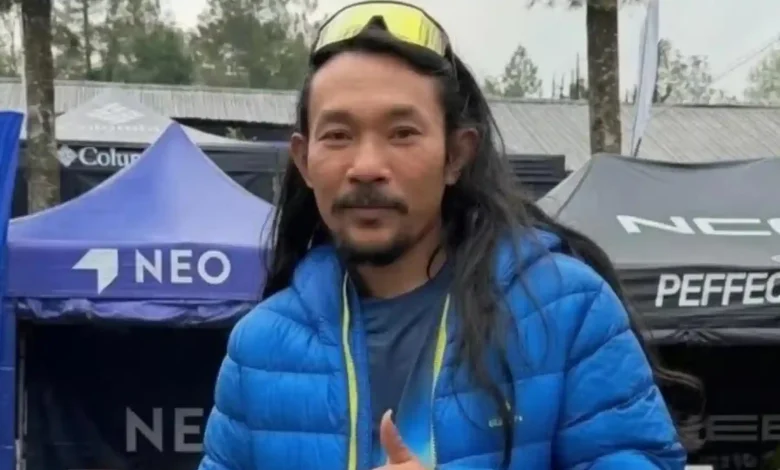 Agam ‘Rinjani’ saat ini masih memilih bungkam dengan polemik penolakan dari GANAS Lombok Timur ke Gunung Rinjani.