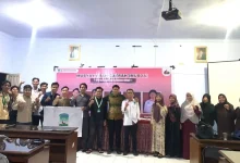 Pengurus Daerah Kesatuan Aksi Mahasiswa Muslim Indonesia (PD KAMMI) Mataram mendesak Pemerintah Kota Mataram mempercepat penyusunan Peraturan Daerah (Perda) Pencegahan LGBT.