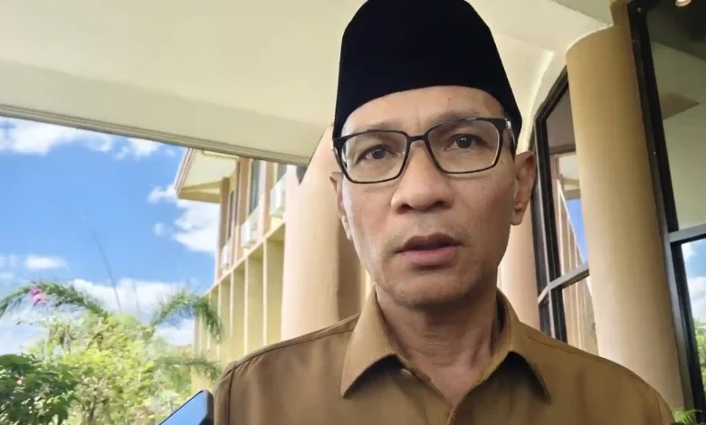 Wali Kota Mataram, Mohan Roliskana diwawancarai perihal transparansi SPMB Kota Mataram, bebas dari titipan pejabat.
