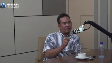 Salah seorang warga lingkar Sembalun, Kabupaten Lombok Timur, Royall Sembahulun, saat membahas polemik Agam ‘Rinjani’ dalam siniar bersama NTBSatu pada Sabtu, 27 Juni 2026.