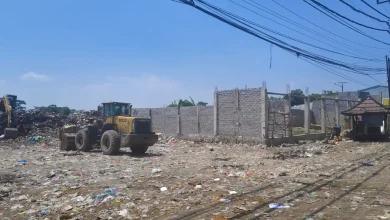 Inilah tampak depan lokasi pembangunan TPST Kebon Talo, Kelurahan Ampenan Utara senilai Rp 97 miliar yang sedang ditender oleh Kementerian PU.