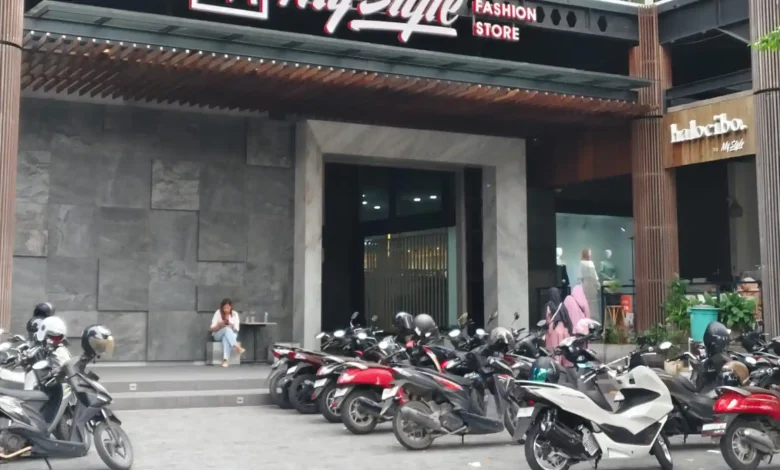 Salah satu titik parkir di toko My Style, Kota Mataram.