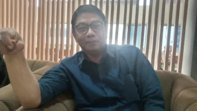 Ketua Komisi II DPRD NTB, Lalu Pelita Putra saat memberikan keterangan di Kantor Gubernur NTB, Selasa, 2 Juni 2026.