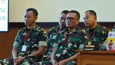 Empat terdakwa penyiraman air keras terhadap Andrie Yunus saat menghadiri sidang pemeriksaan saksi ahli pada Kamis, 7 Mei 2026.