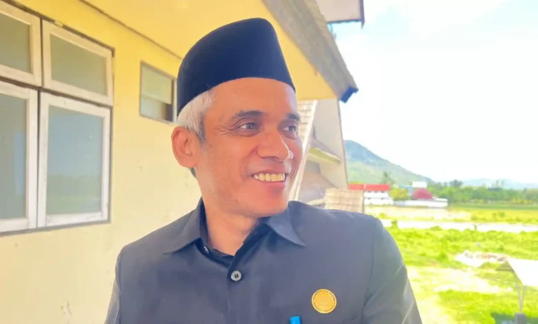 Sekretaris Daerah (Sekda) KSB, drh. Hairul, selaku Ketua Panitia Seleksi.