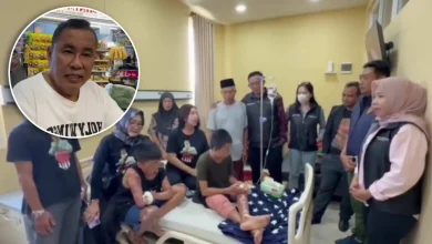 Kolase foto Hotman Paris dan Tim 911 saat mengunjungi korban santri dugaan pembakaran ponpes di RS Bhayangkara Mataram pada Sabtu, 11 Juli 2026.