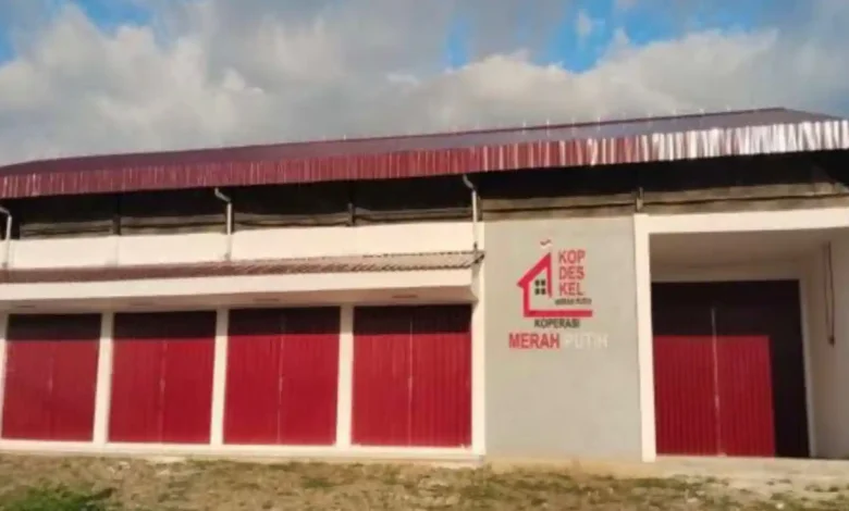 Potret bangunan Koperasi Desa dan Kelurahan Merah Putih (KDKMP) di Desa Manemeng, Kecamatan Brang Ene, Sumbawa Barat.