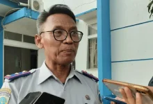 Kepala Dinas Perhubungan Lombok Barat, M. Hendrayadi saat memberikan keterangan di kantornya pada April 2026.