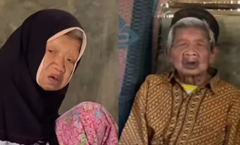 Potret dua dari lima lansia bersaudara asal Batukliang Utara, Lombok Tengah.