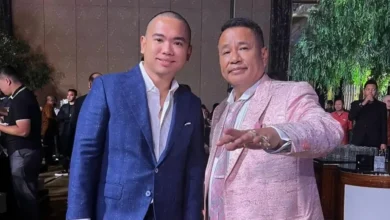 Anak sulung Hotman Paris, Frank Alexander Hutapea, kritik keputusan ayahnya jadi pengacara mantan Jampidsus Kejagung, Febrie Adriansyah, melalui media sosial pada Sabtu, 18 Juli 2026.