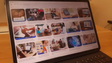 Ilustrasi membuka peramban menggunakan kuota internet.