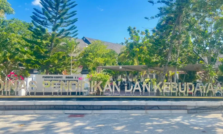 Kantor Dinas Pendidikan dan Kebudayaan (Dikbud) Kabupaten Sumbawa Barat (KSB).