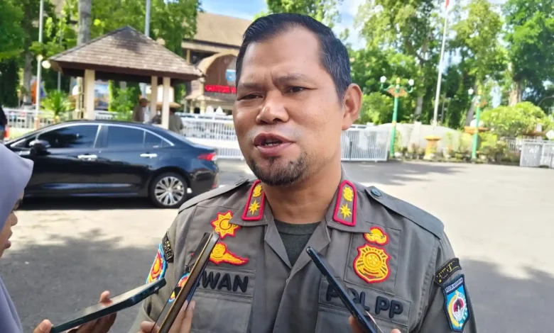 Kepala Satpol PP Kota Mataram, H Irawan Rahadi.