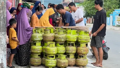 Pangkalan elpiji tiga kilogram di Lingkungan Selayar, Kelurahan Kuang, Taliwang.
