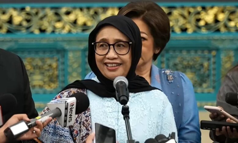 Nanik S Deyang mundur dari jabatan Kepala BGN.