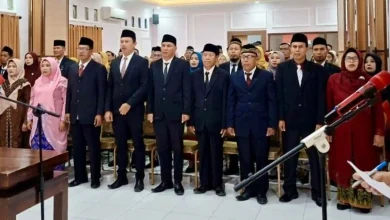 Sebanyak 22 kepala sekolah jenjang TK, SD, dan SMP menghadiri acara pengukuhan di Aula Ki Hajar Dewantara, Kabupaten Sumbawa Barat, Selasa, 30 Juni 2026.
