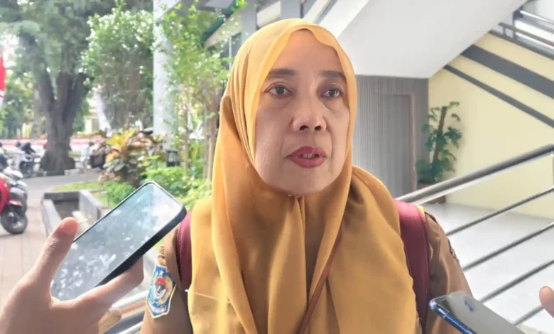Kepala Dinas Pekerjaan Umum dan Penataan Ruang (PUPR) Kota Mataram, Lale Widiahning, diwawancarai, Senin, 3 Agustus 2026.
