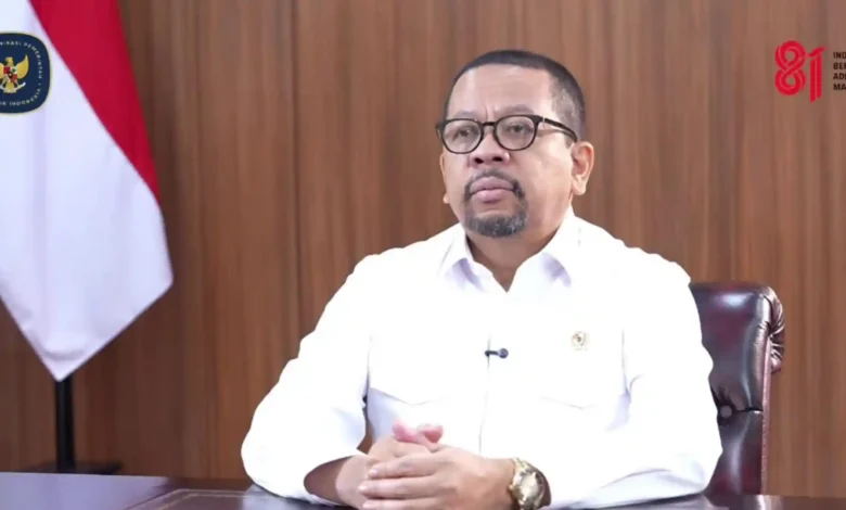 Kepala Bakom RI, Muhammad Qodari, saat umumkan perpanjangan WFH bagi ASN pada Senin, 3 Agustus 2026.