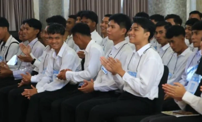 Ratusan peserta yang lolos seleksi administrasi saat sosialisasi Program PRIMA di Lantai III Gedung Graha Praja Setda KSB, Taliwang, Selasa, 4 Agustus 2026.