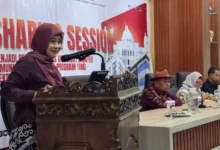 Akademisi Institut Pemerintahan Dalam Negeri (IPDN), Prof. Dr. Nurliah Nurdin saat menjadi narasumber sharing session STKIP Tamsis Bima, Kamis, 6 Agustus 2026.