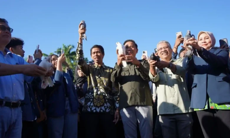 Unram melepas ribuan mahasiswa peserta KKN PMD periode Juli - Agustus pada Rabu, 1 Juli 2026.