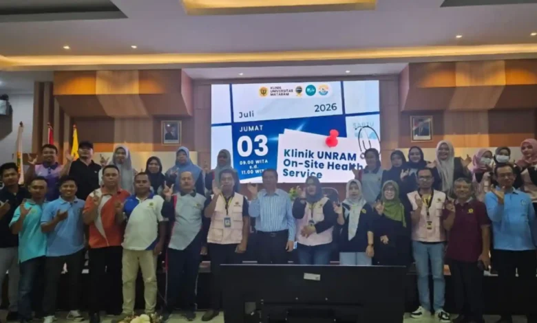 Pelaksanaan layanan Klinik On-Site Health Service oleh FKIP Unram dan Klinik Unram pada Jumat, 3 Juli 2026.