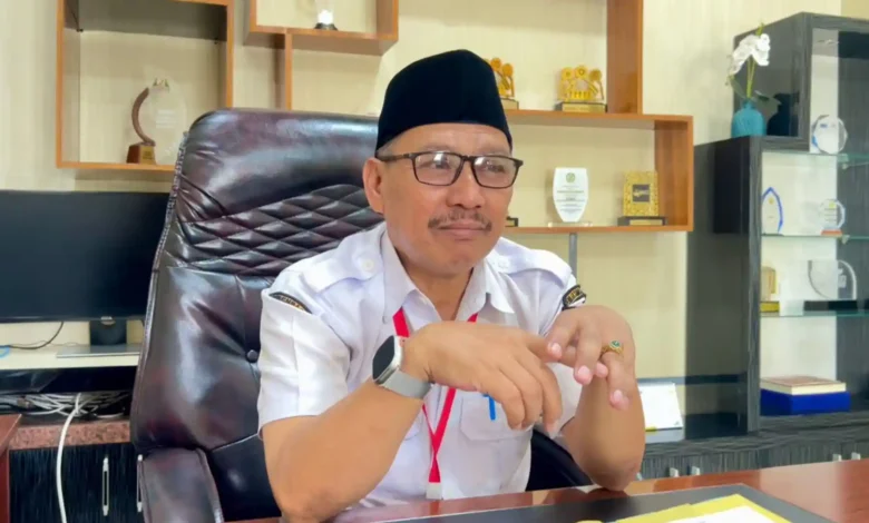Kepala Badan Kepegawaian & Pengembangan Sumber Daya Manusia (BKPSDM), Agusman.