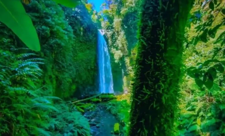 Air Terjun Rempa Peo, salah satu destinasi wisata di Dompu NTB.