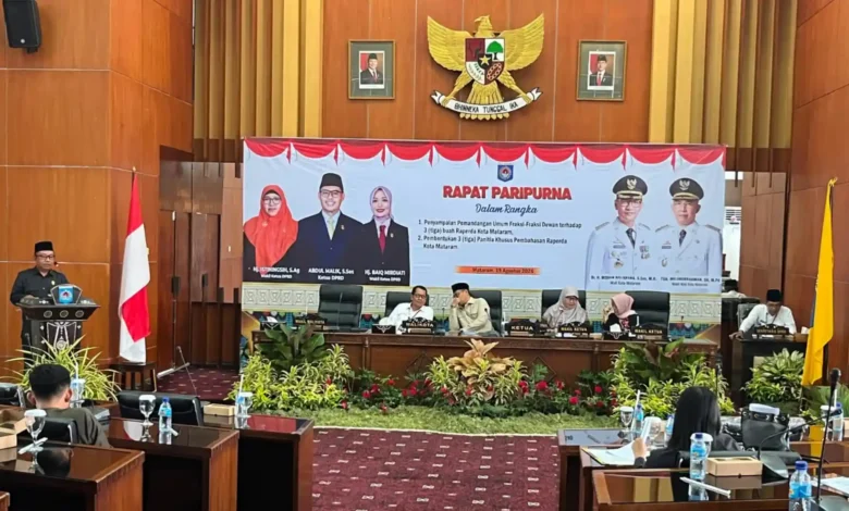 Rapat Paripurna DPRD pembahasan Tiga Raperda Kota Mataram, Rabu, 19 Agustus 2026.