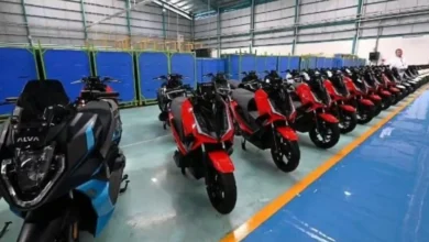 Penampakan motor listrik lokal merek Alva yang disubsidi pemerintah.
