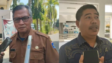 Penjabat Sekda Lobar, Saeful Ahkam (kiri) dan Ketua Komisi III DPRD Lobar, Fauzi saat diwawancarai usai rapat tertutup Banggar dan TAPD, Senin 28 September 2026.