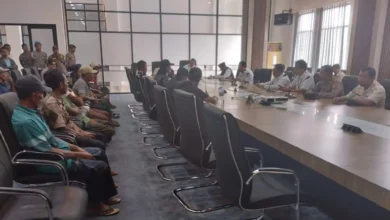 Petani RT 09 Labuapi Selatan saat melakukan hearing dengan Pemerintah Kabupaten Lobar, Rabu, 30 September 2026.