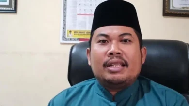 Lurah Punia, Lalu Suyudiningrat Atmanegara.