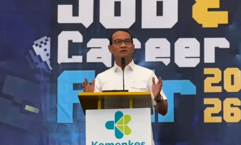 Wali Kota Mataram, Mohan Roliskana membuka Job Fair Poltekkes Mataram di Aula Bir Ali, Asrama Haji Embarkasi Lombok, Rabu, 30 Agustus 2026.