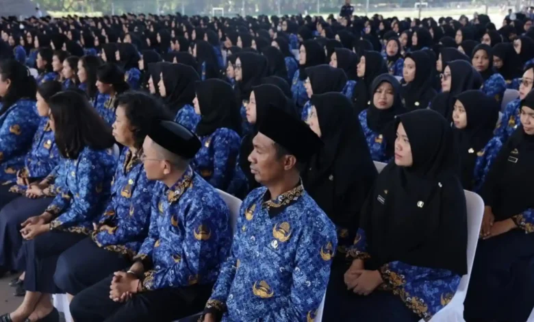 Ilustrasi guru PPPK paruh waktu yang rencananya akan diangkat jadi penuh waktu pada 2027 tanpa tes.