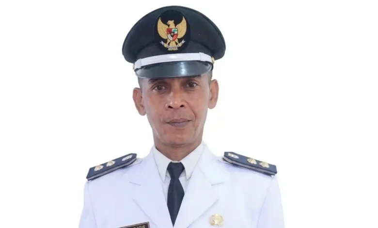 Lurah Babakan Muhammad Agus.