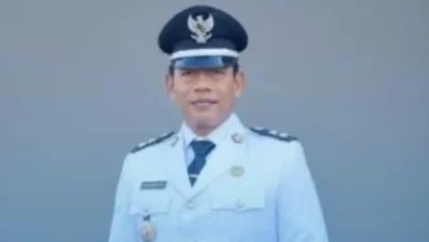 Lurah Mandalika, Lalu Heru Nuryadin.