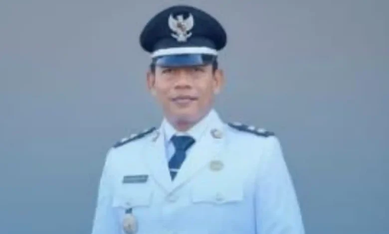Lurah Mandalika, Lalu Heru Nuryadin.