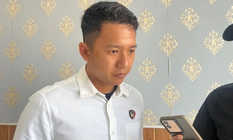 Kasat Reserse Kriminal (Kasatreskrim) Polres Sumbawa Barat, Iptu Firman Rinaldi.