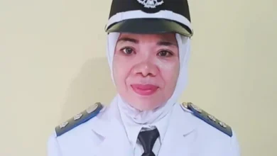 Lurah Mataram Barat, Sunarti.