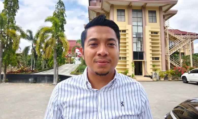 Ketua Forum Komunikasi Kepala Lingkungan Kota Mataram, Erwin Jayadi, diwawancarai Selasa, 8 September 2026.