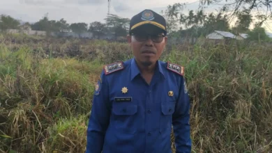 Sekretaris Disdamkarmat Lombok Barat, Lalu Muh. Fauzi saat diwawancarai NTBSatu, Selasa, 8 September 2026.