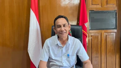 Kepala Dinas Damkarmat KSB, Drs. H. Abdul Razak.